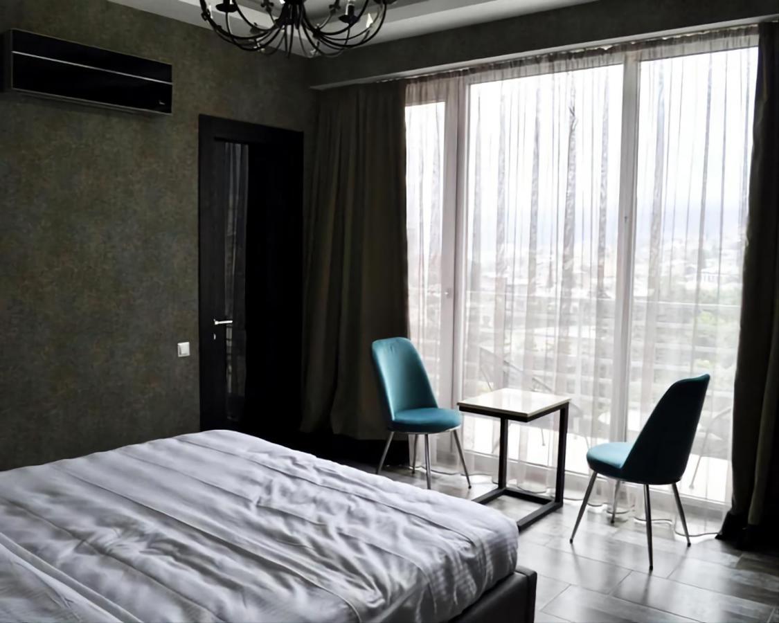Panorama 360° Hotel Тбілісі Екстер'єр фото